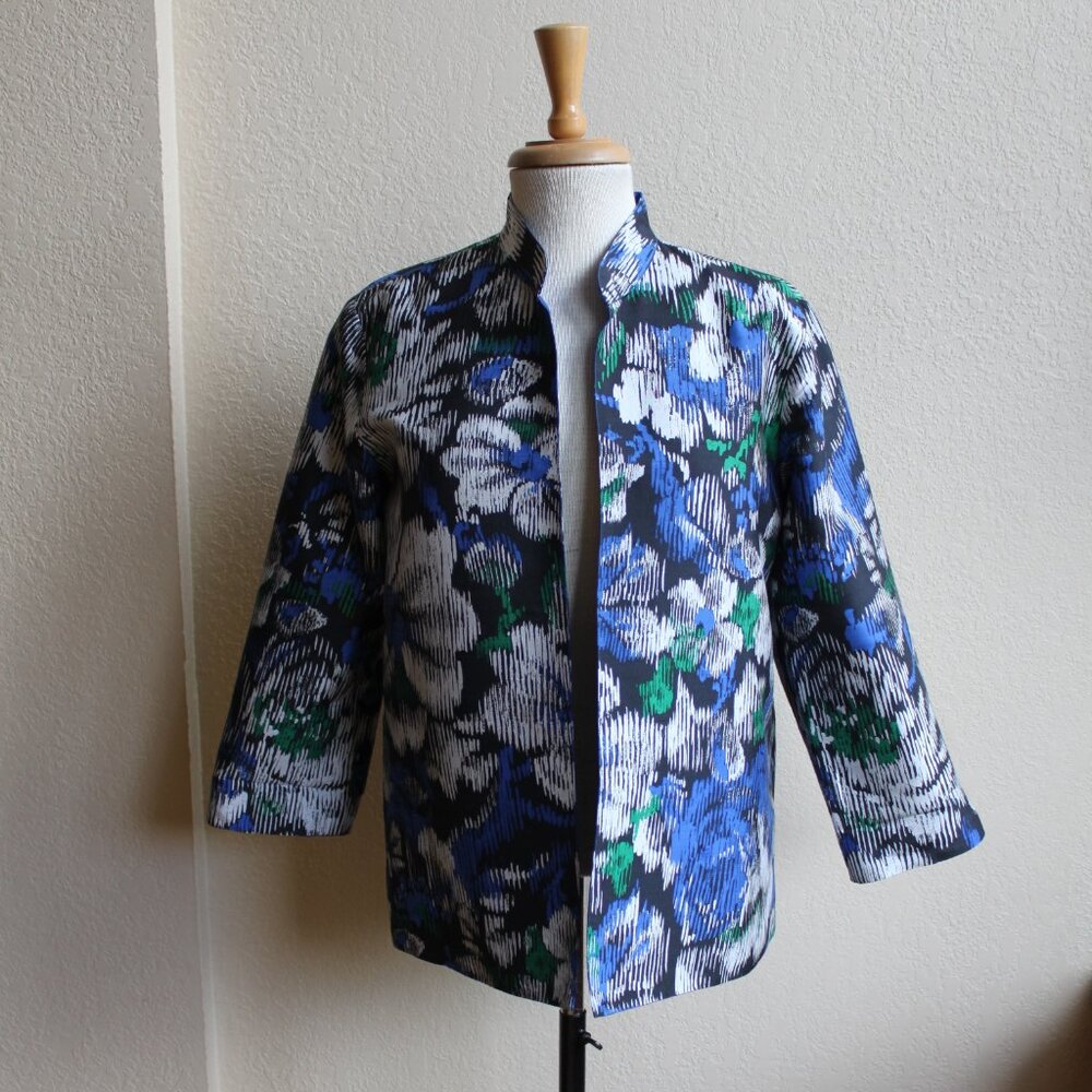 Chico's 100% silk Open Abstract Floral Asian-style blazer Jacket 1 S/M